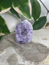 Load image into Gallery viewer, Druzy Amethyst x Agate Freeform
