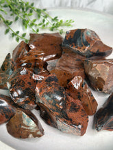 Load image into Gallery viewer, Raw Mahogany Obsidian
