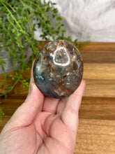 Load image into Gallery viewer, Sea Jasper Palmstones #15
