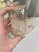 Load image into Gallery viewer, Optical Calcite Rhombus #36
