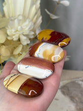 Load image into Gallery viewer, Mookaite Palmstones #16
