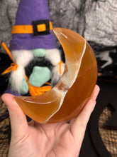 Load image into Gallery viewer, Honey Calcite Standing Moon #68
