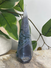 Load image into Gallery viewer, Moss Agate Cone
