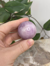 Load image into Gallery viewer, Kunzite Sphere #106
