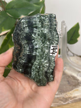 Load image into Gallery viewer, Seraphinite Slab On Stand #144
